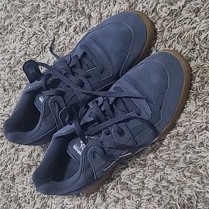 Reebok Classic Casual Sneakers